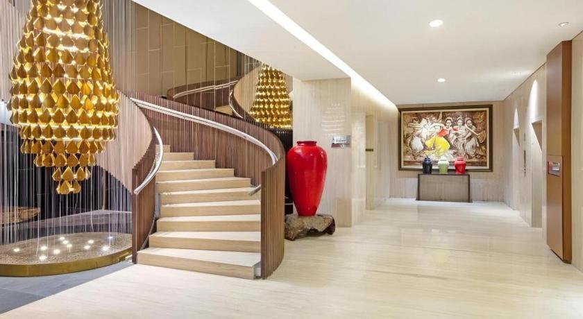 Artotel Bianti 5*